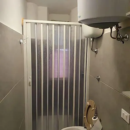 Tom 38 Albergue Roma