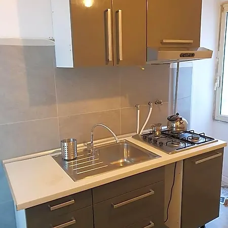 Albergue Tom 38 Roma